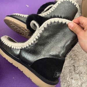 UGG